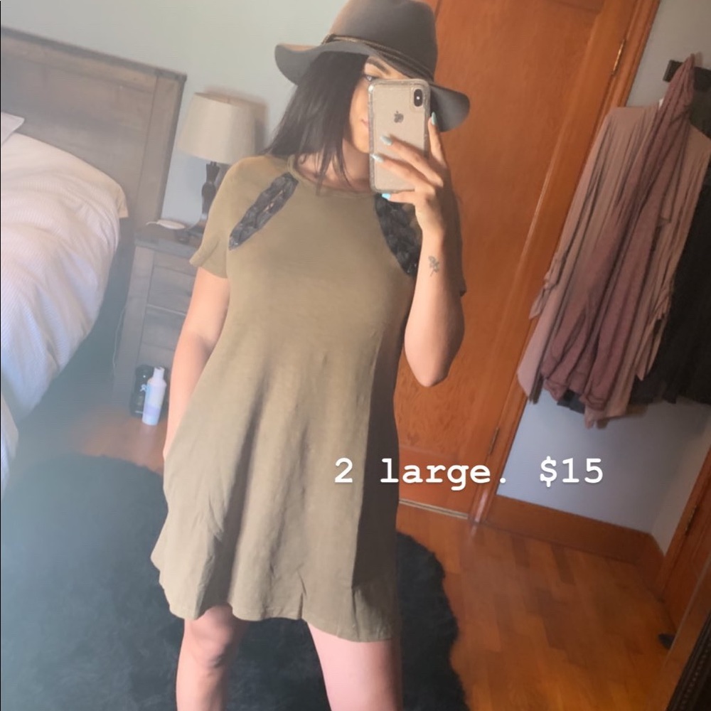 T-shirt dress